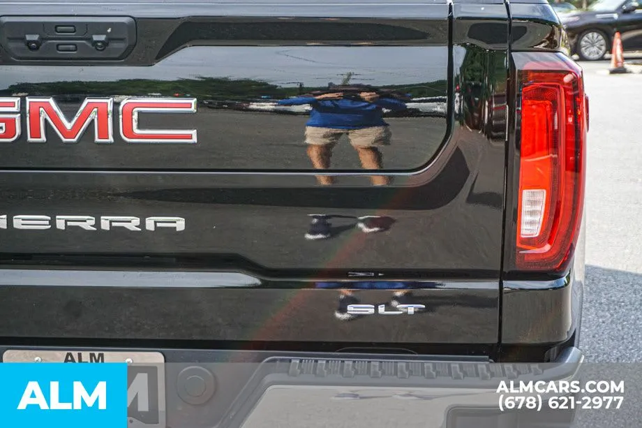 2026 GMC Sierra 1500 SLT - Photo 12