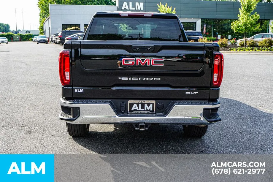 2026 GMC Sierra 1500 SLT - Photo 10