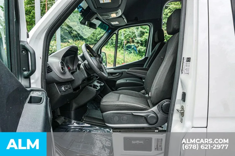 2025 Mercedes-Benz Sprinter Passenger Van Base - Photo 21