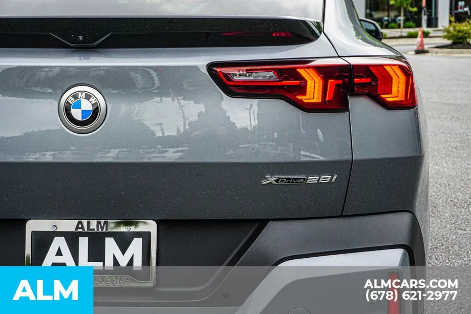 2025 BMW X2 28i - Photo 13