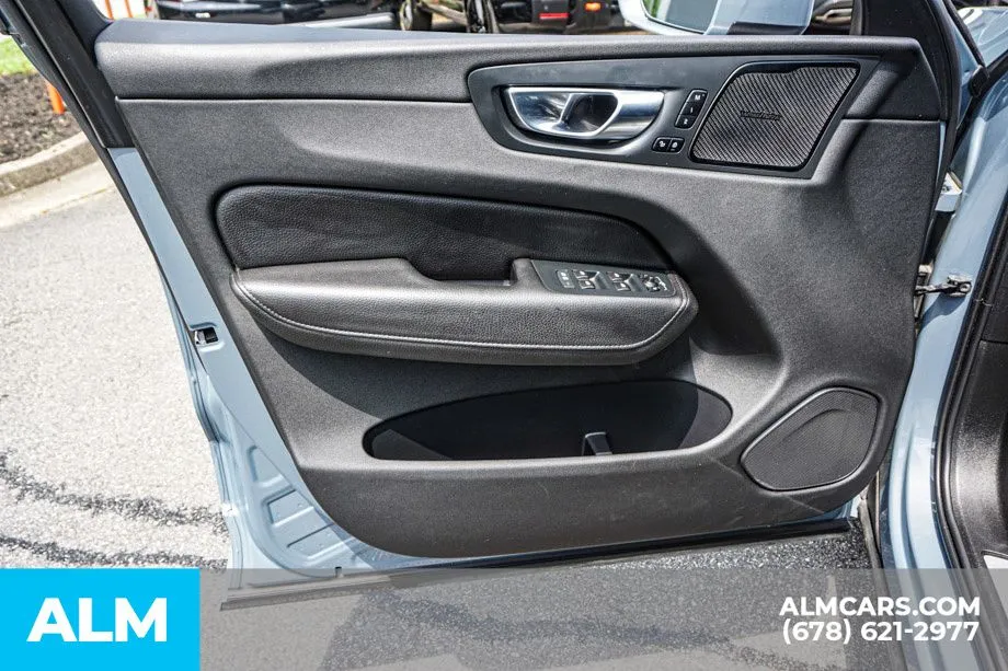 2022 Volvo XC60 Momentum - Photo 51
