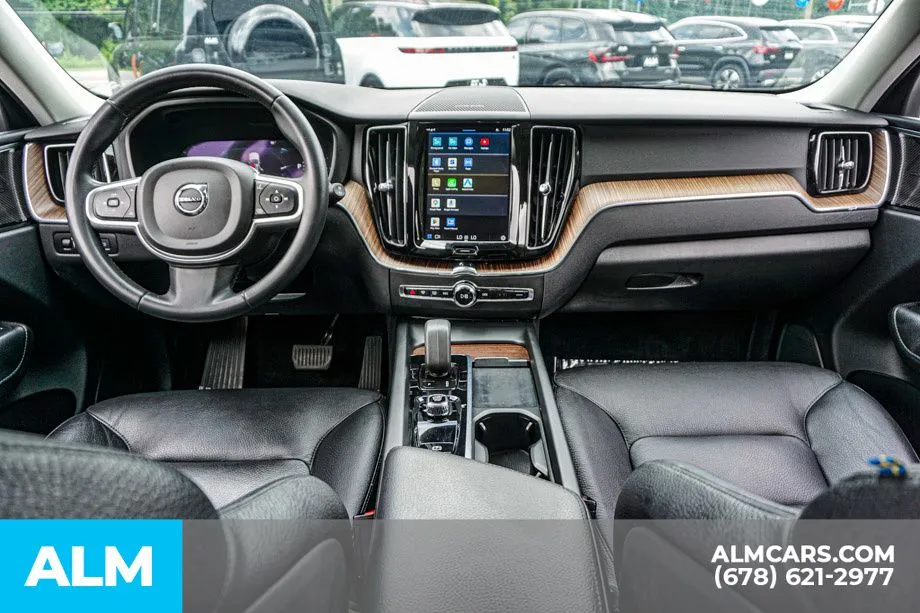 2022 Volvo XC60 Momentum - Photo 28