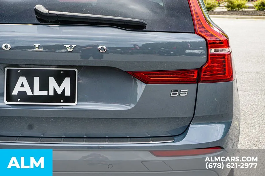 2022 Volvo XC60 Momentum - Photo 15