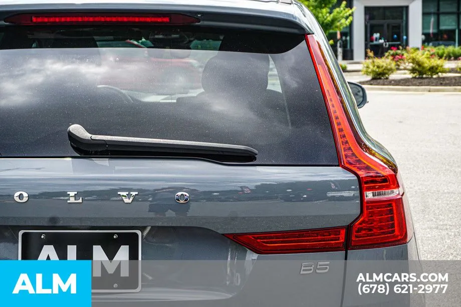 2022 Volvo XC60 Momentum - Photo 13