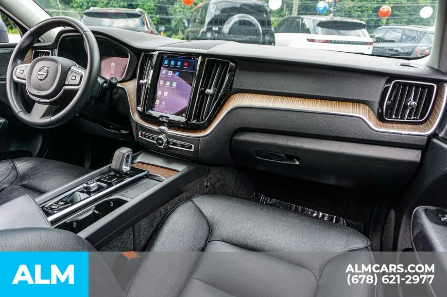 2022 Volvo XC60 Momentum - Photo 27