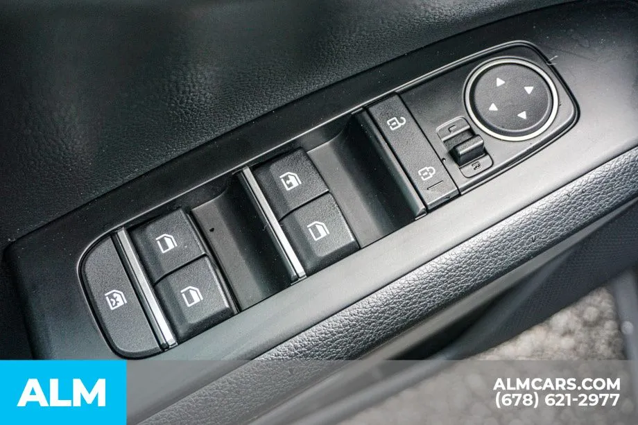 2025 Kia Soul LX - Photo 46