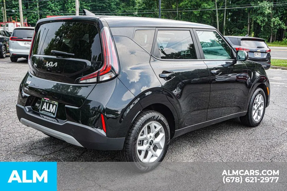 2025 Kia Soul LX - Photo 6