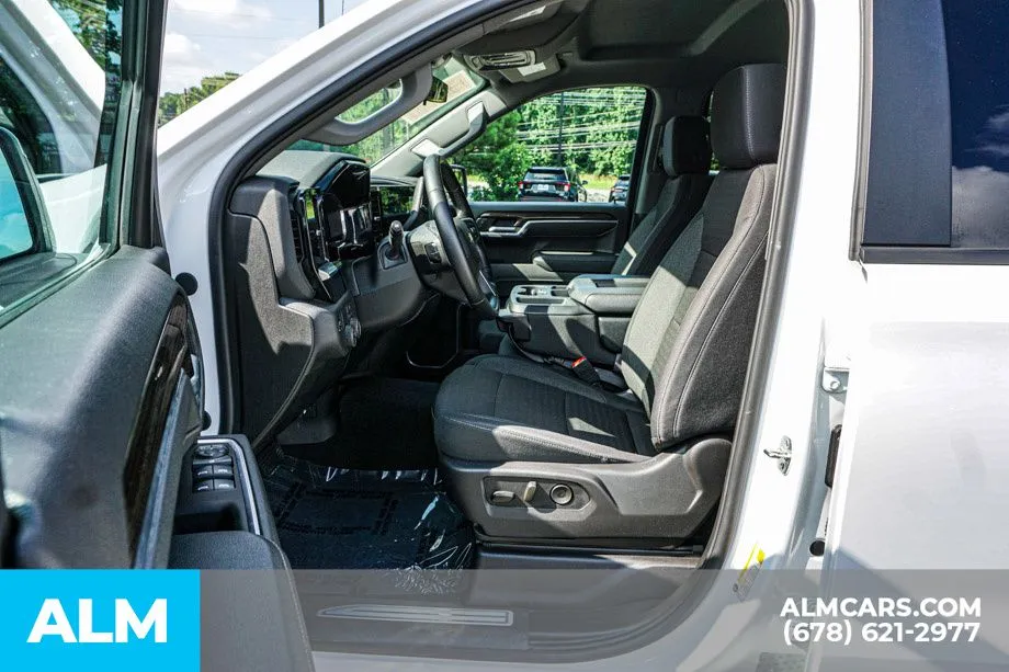 2026 Chevrolet Silverado 1500 LT - Photo 18