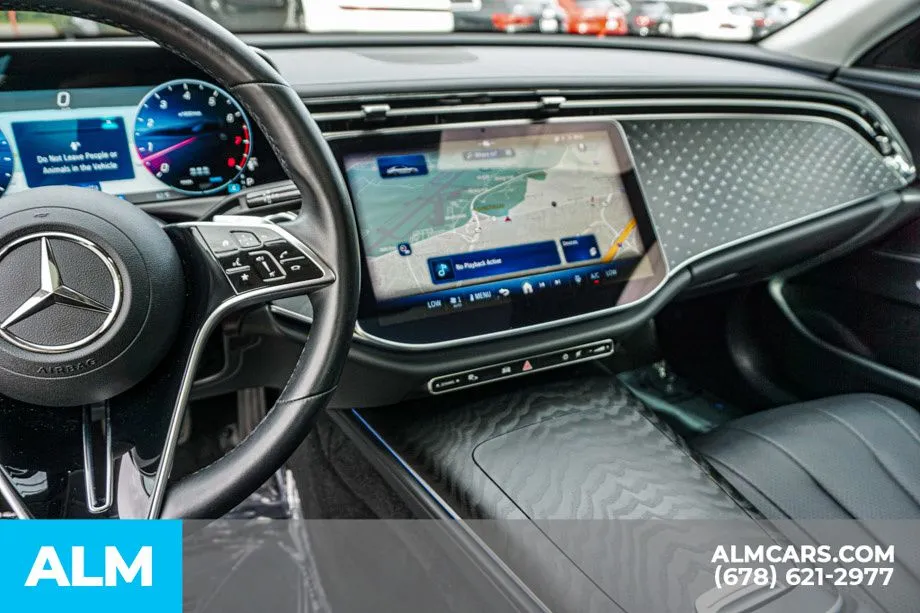 2025 Mercedes-Benz E-Class E350 - Photo 32