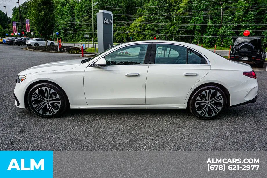2025 Mercedes-Benz E-Class E350 - Photo 7