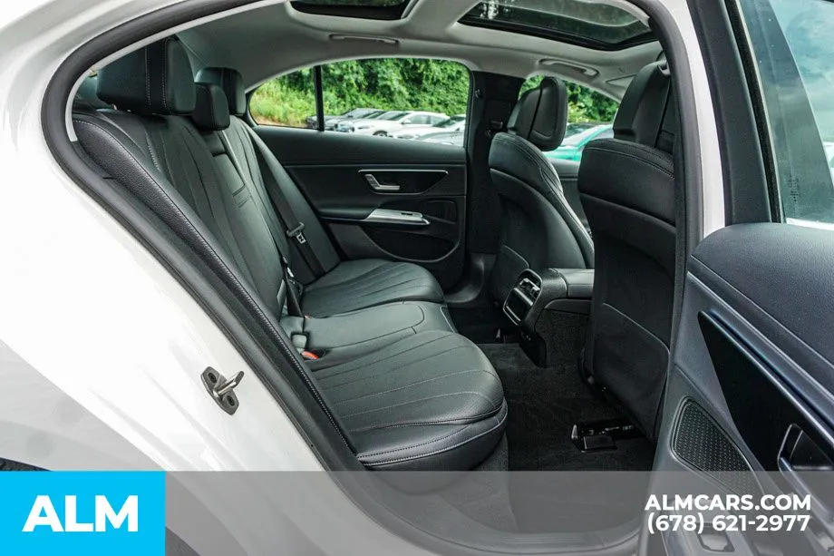 2025 Mercedes-Benz E-Class E350 - Photo 22