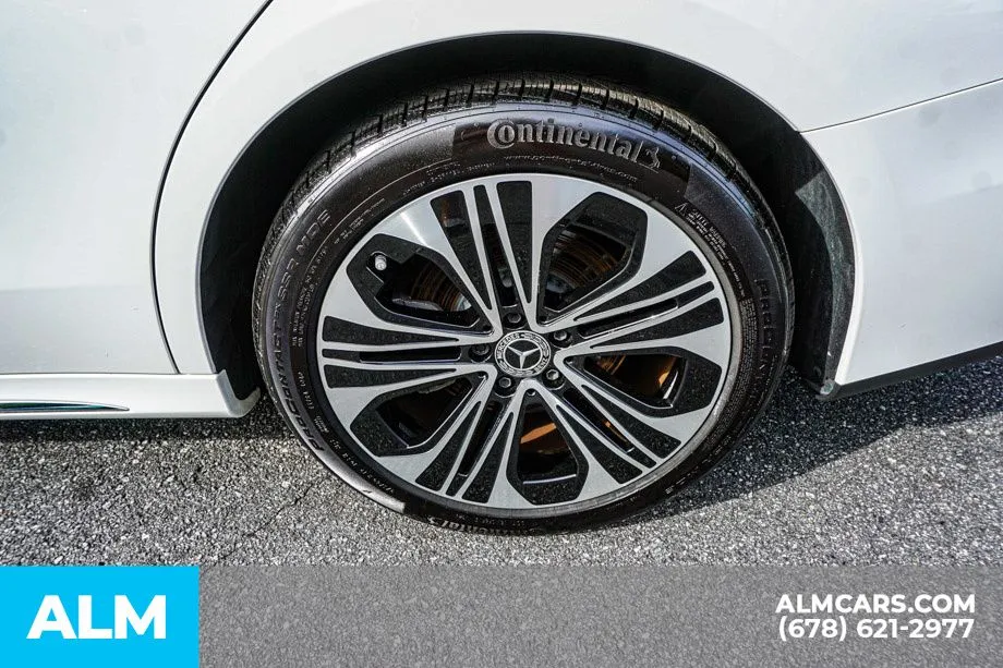 2025 Mercedes-Benz E-Class E350 - Photo 17