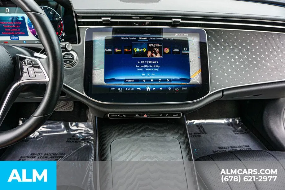 2025 Mercedes-Benz E-Class E350 - Photo 39