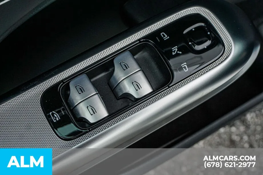 2025 Mercedes-Benz E-Class E350 - Photo 48
