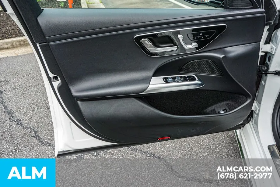 2025 Mercedes-Benz E-Class E350 - Photo 47