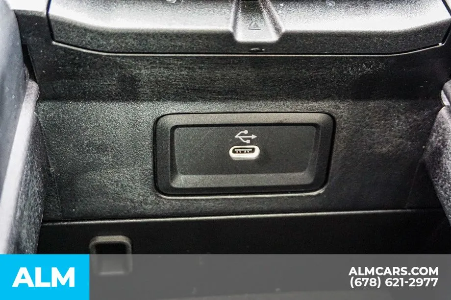2025 Mercedes-Benz E-Class E350 - Photo 42