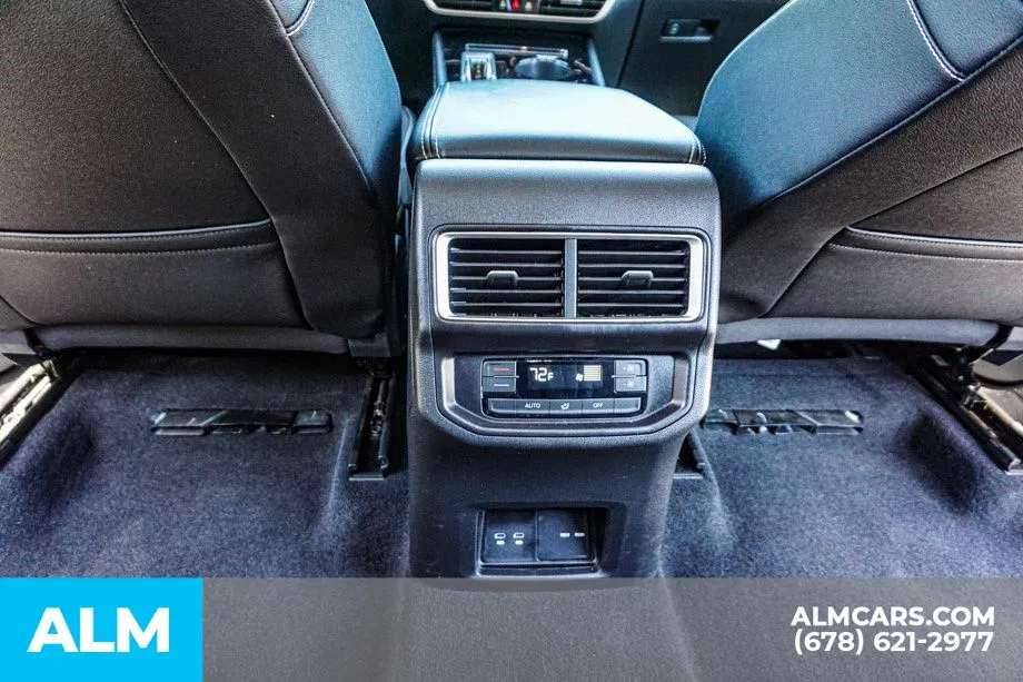 2026 Volkswagen Atlas SE w/Tech - Photo 32