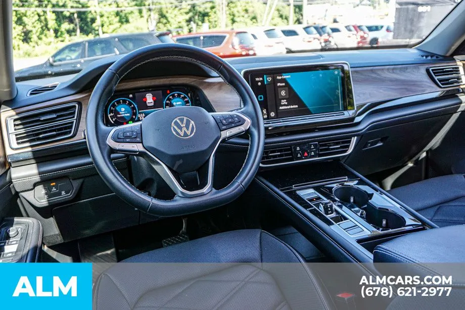2026 Volkswagen Atlas SE w/Tech - Photo 28