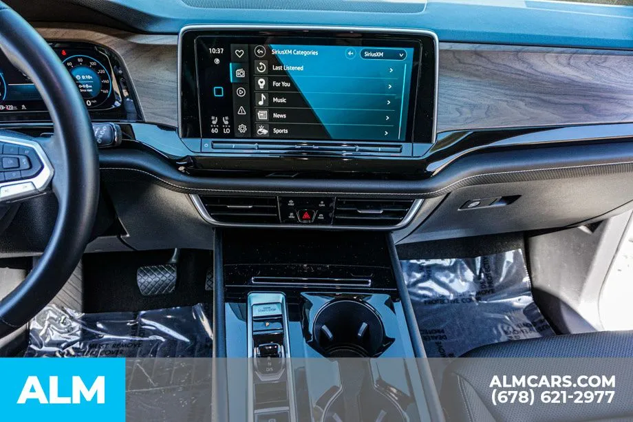 2026 Volkswagen Atlas SE w/Tech - Photo 42