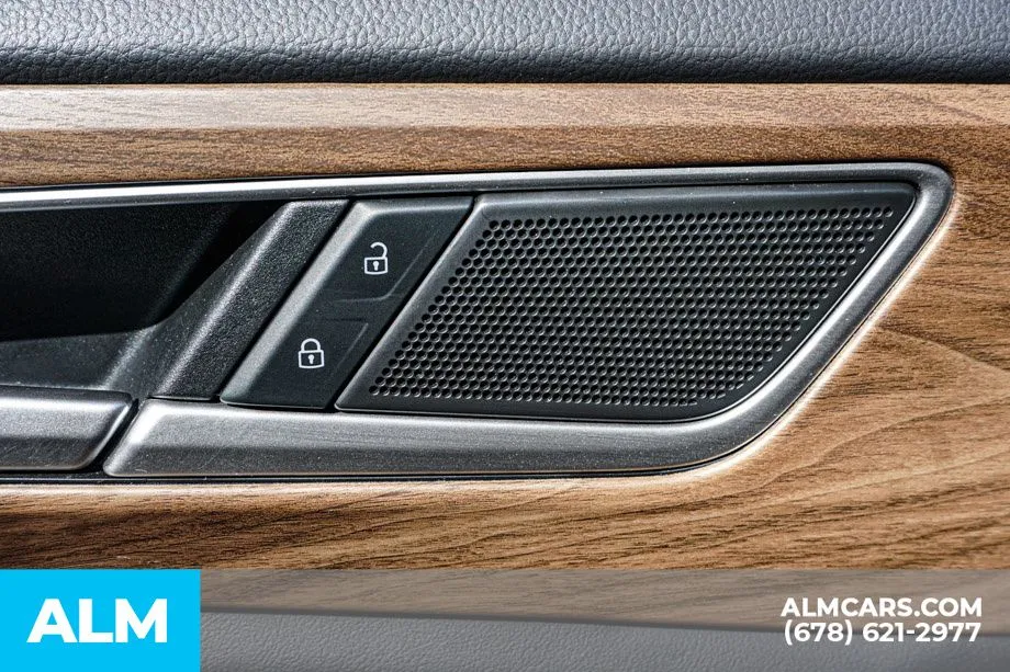 2026 Volkswagen Atlas SE w/Tech - Photo 52