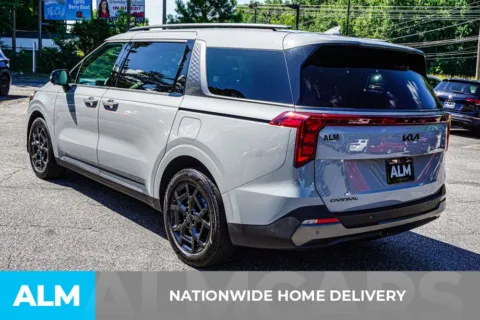 More photos of 2025 Kia Carnival Hybrid SX at ALM Marietta, GA
