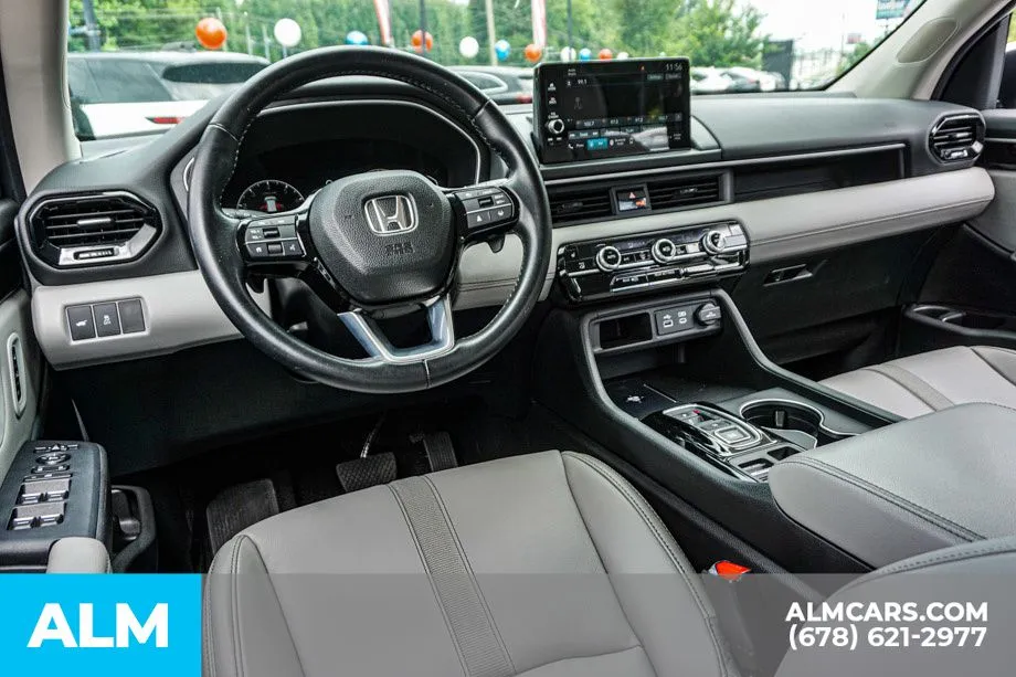 2025 Honda Pilot EX-L - Photo 28