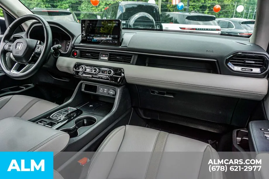 2025 Honda Pilot EX-L - Photo 26