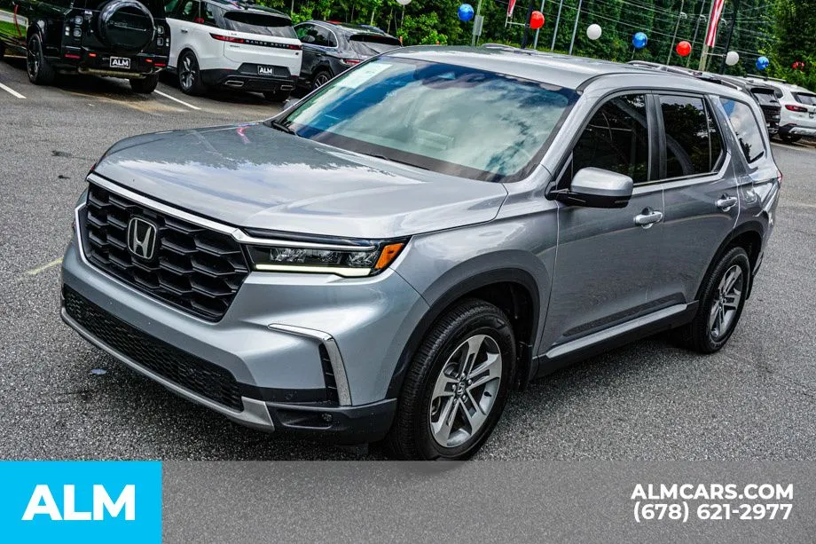 2025 Honda Pilot EX-L - Photo 14