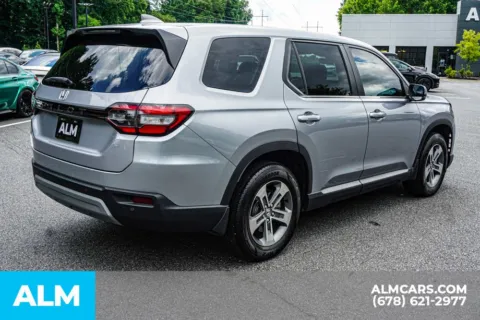 More photos of 2025 Honda Pilot EX-L at ALM Marietta, GA