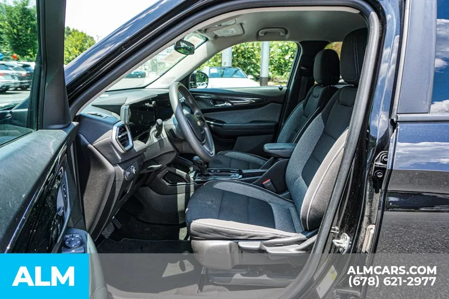 2024 Chevrolet TrailBlazer LT - Photo 19