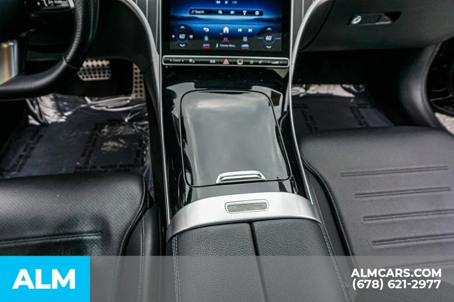 2024 Mercedes-Benz C-Class Sedan C 300 - Photo 40