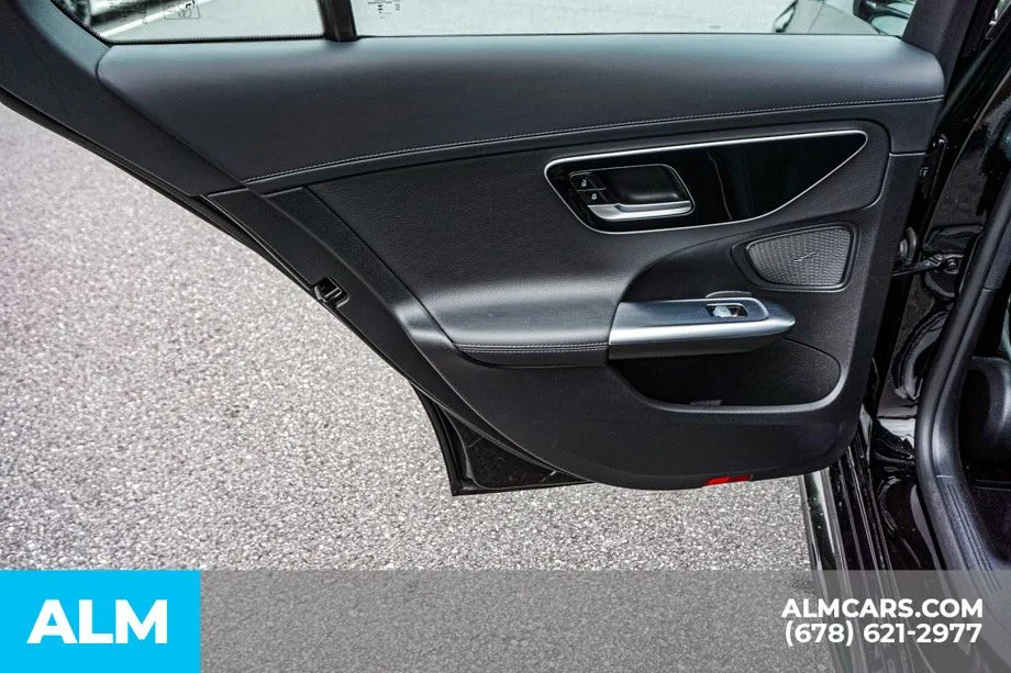 2024 Mercedes-Benz C-Class Sedan C 300 - Photo 53