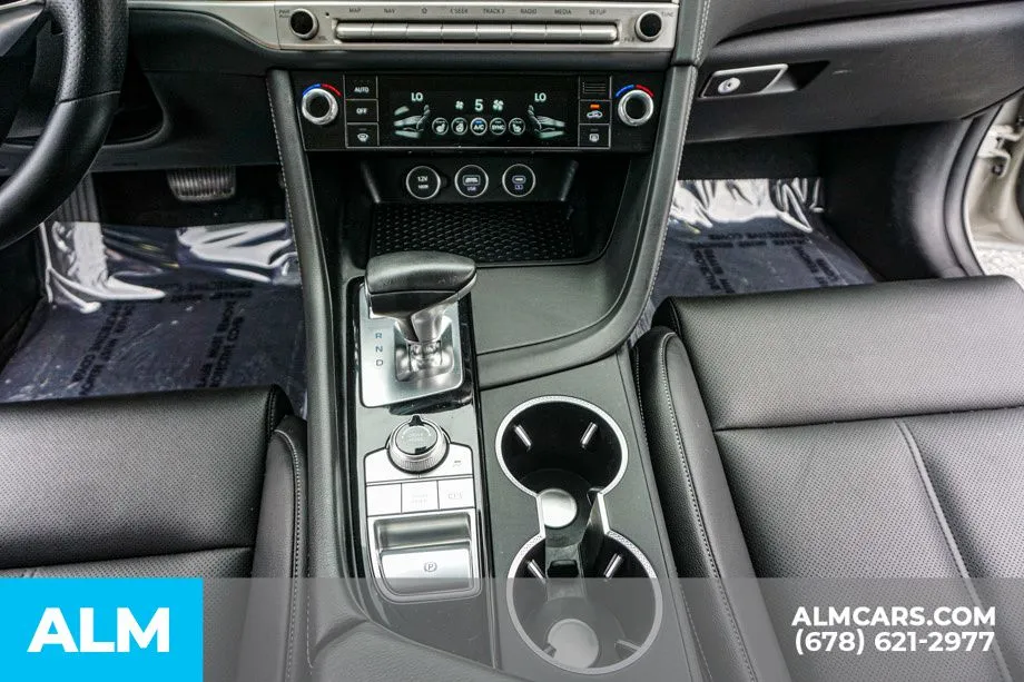 2025 GENESIS G70 Standard - Photo 40