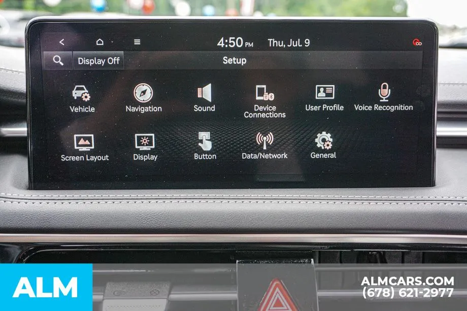 2025 GENESIS G70 Standard - Photo 34