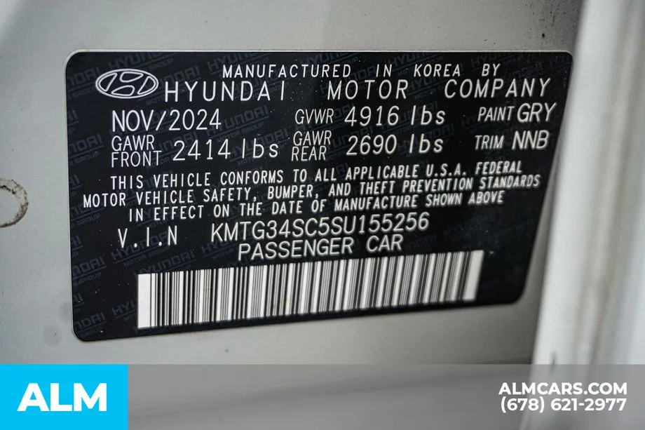 2025 GENESIS G70 Standard - Photo 60