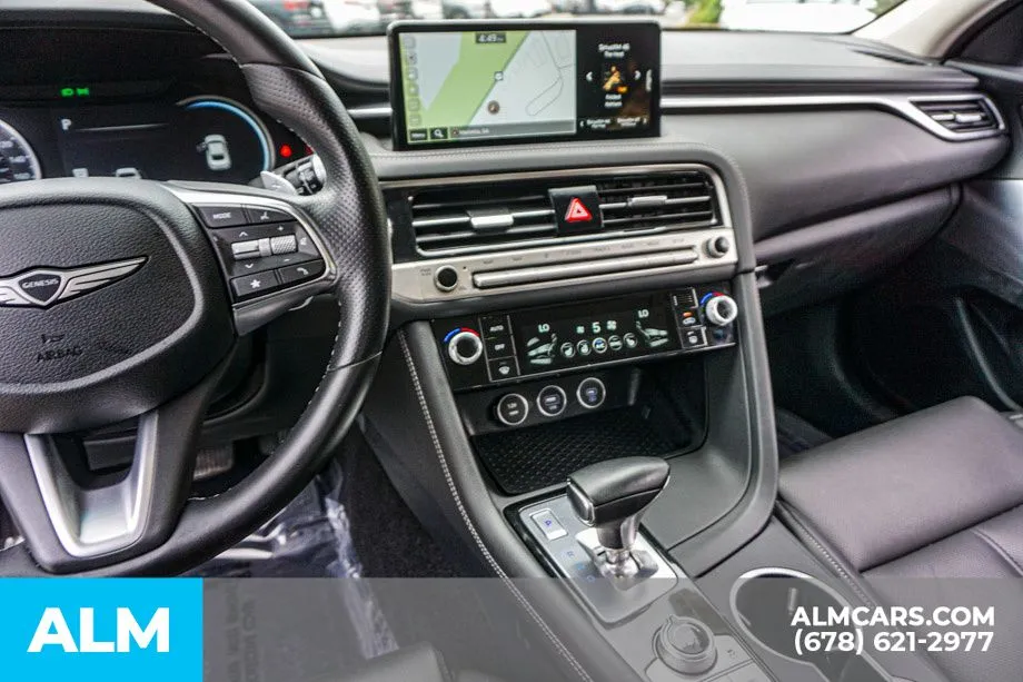 2025 GENESIS G70 Standard - Photo 32