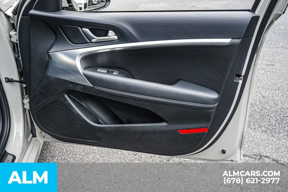 2025 GENESIS G70 Standard - Photo 54