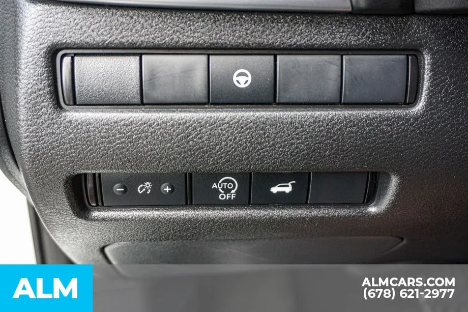 2024 Nissan Rogue SV - Photo 44