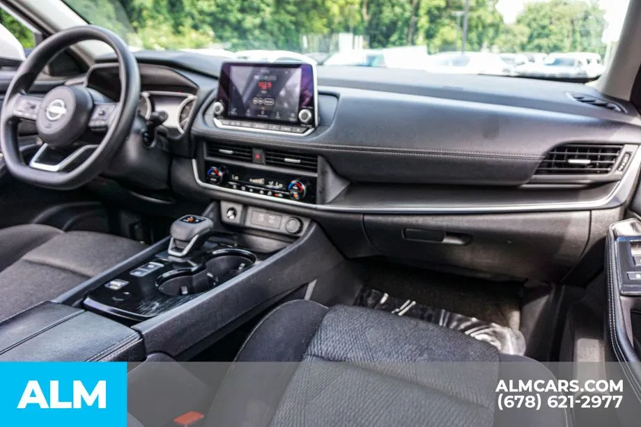 2024 Nissan Rogue SV - Photo 24