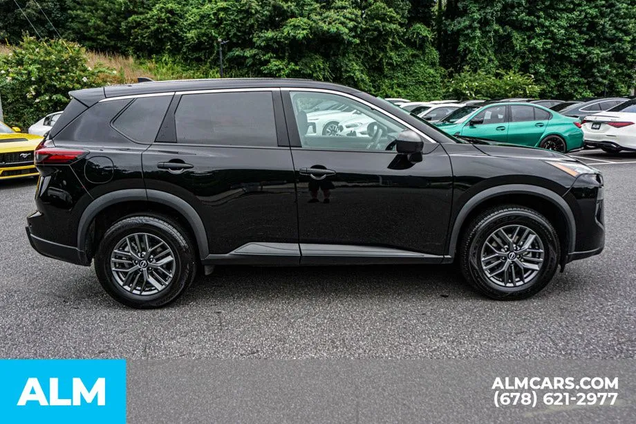 2024 Nissan Rogue S - Photo 9