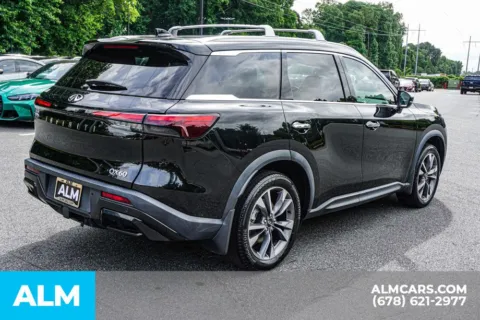 More photos of 2024 INFINITI QX60 LUXE at ALM Marietta, GA