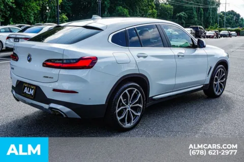 More photos of 2022 BMW X4 xDrive30i at ALM Marietta, GA