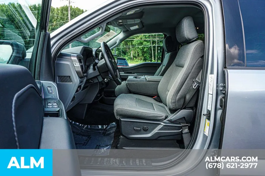 2025 Ford F-150 XLT - Photo 19