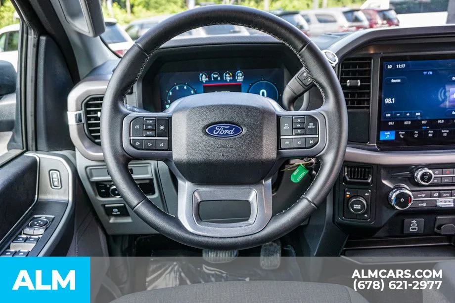 2025 Ford F-150 XLT - Photo 28