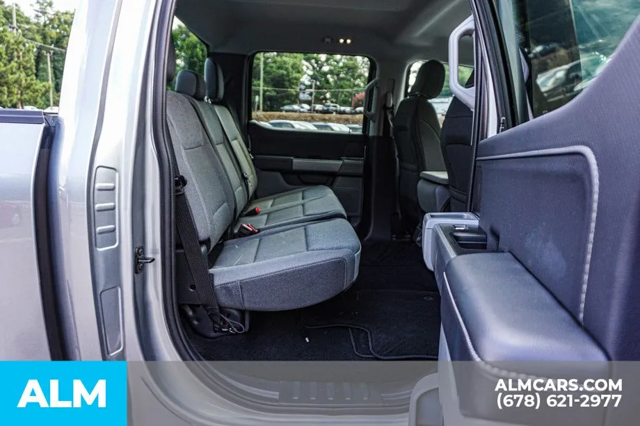 2025 Ford F-150 XLT - Photo 22