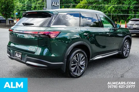 More photos of 2026 INFINITI QX60 LUXE at ALM Marietta, GA