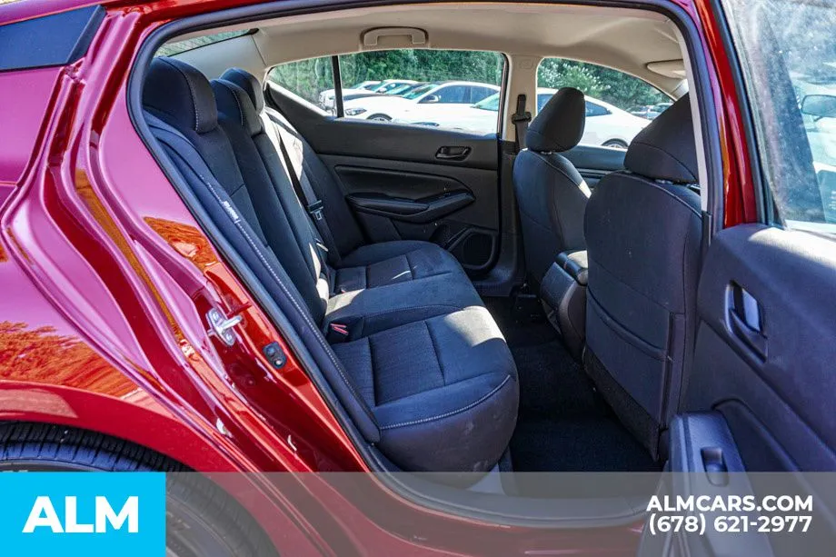 2024 Nissan Altima SV - Photo 21