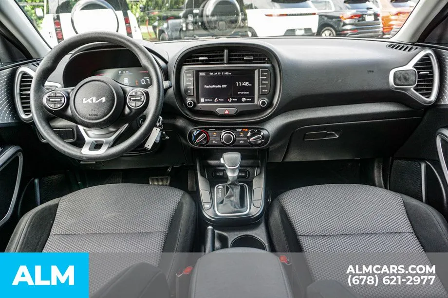 2025 Kia Soul LX - Photo 26