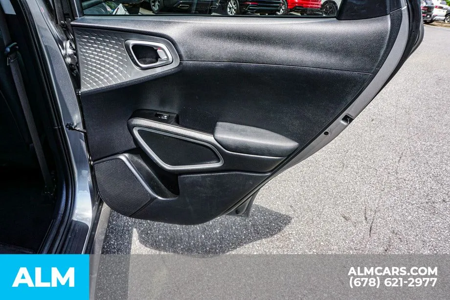 2025 Kia Soul LX - Photo 51