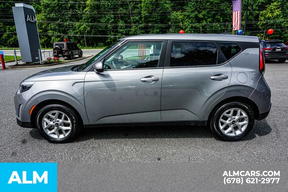 2025 Kia Soul LX - Photo 6